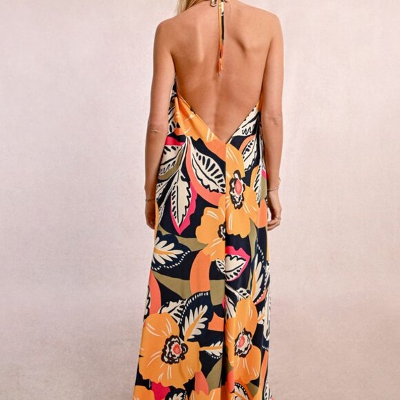 Floral Halter Maxi dress with low back - Picture 6 of 9